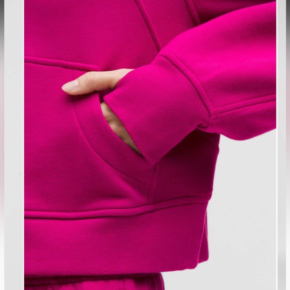 NWT Scuba Oversized Funnel Neck  / Ripened Raspberry / Gold - Picture 3 of 7